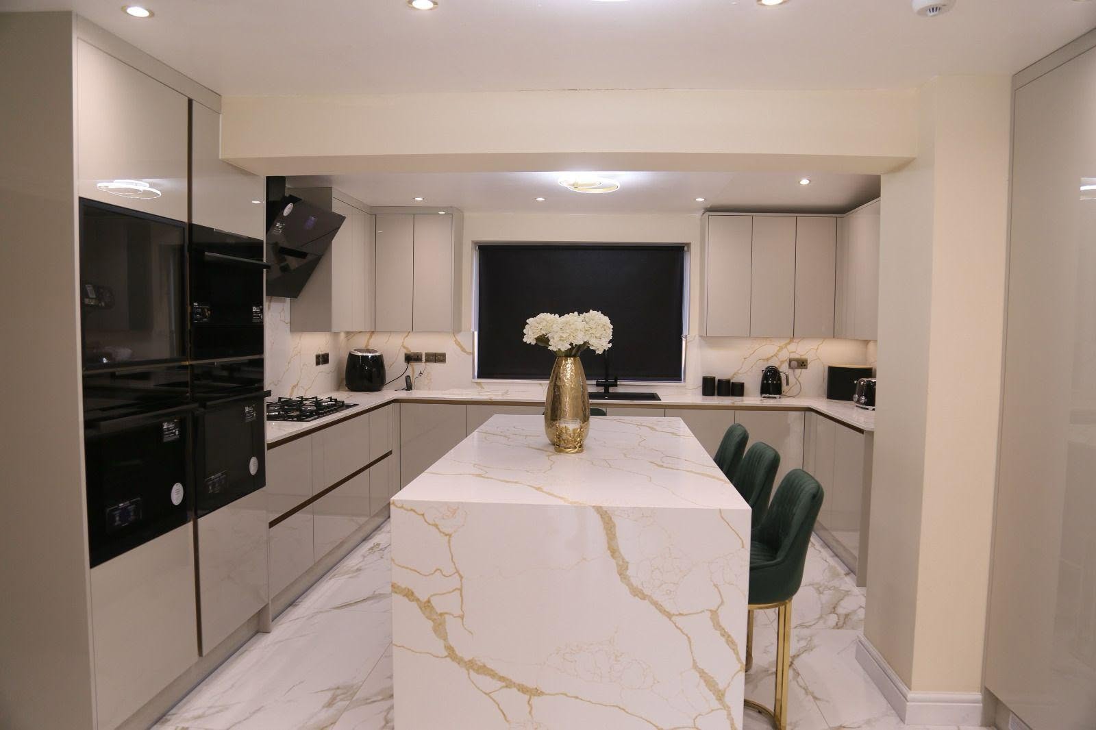 Handless kitchen fitted by DC Fitted Kitchens